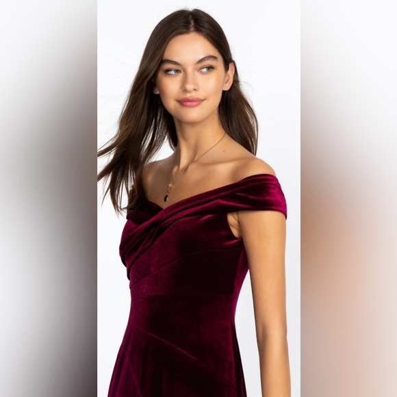 Brand new Johnny Was Burgundy Solid Stretch Velvet Dress - Picture 4 of 6